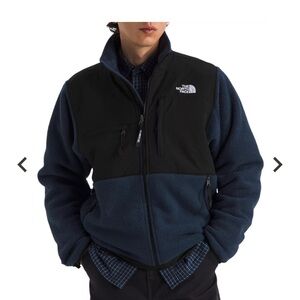 The North Face Unisex Retro Denali Jacket Navy/Black Size Men S